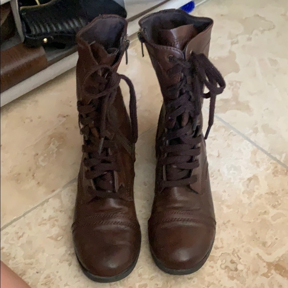 Lace up boots